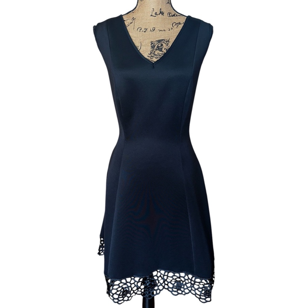 Roz & Ali Women’s Black Sleeveless V-Neck Eyelet Hem Fit and Flare Midi Dress